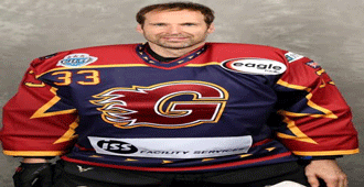 จากฟุตบอลสู่ฮ็อกกี้น้ำแข็ง