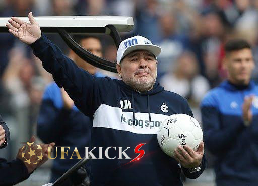 ของขวัญรอดตกชั้น! &ldquo;กิมนาเซีย ลา พลาต้า&rdquo; ต่อสัญญา มาราโดนา 1 ปี