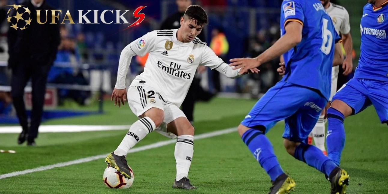 ดีอาซ เชื่อ ราชัน ได้เปรียบ บาร์ซ่า เรื่องทดแทนนักเตะ