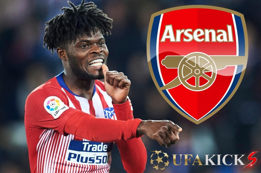 มากันเป็นก๊วน พ่อและเพื่อนเชียร์ ปาร์เตย์ ย้ายเข้า ปืนใหญ่