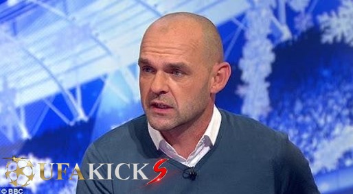 แดนนี่ เมอร์ฟี่ไม่อินที่เหล่าสโมสรยืนเข้าแถวปรบมือ