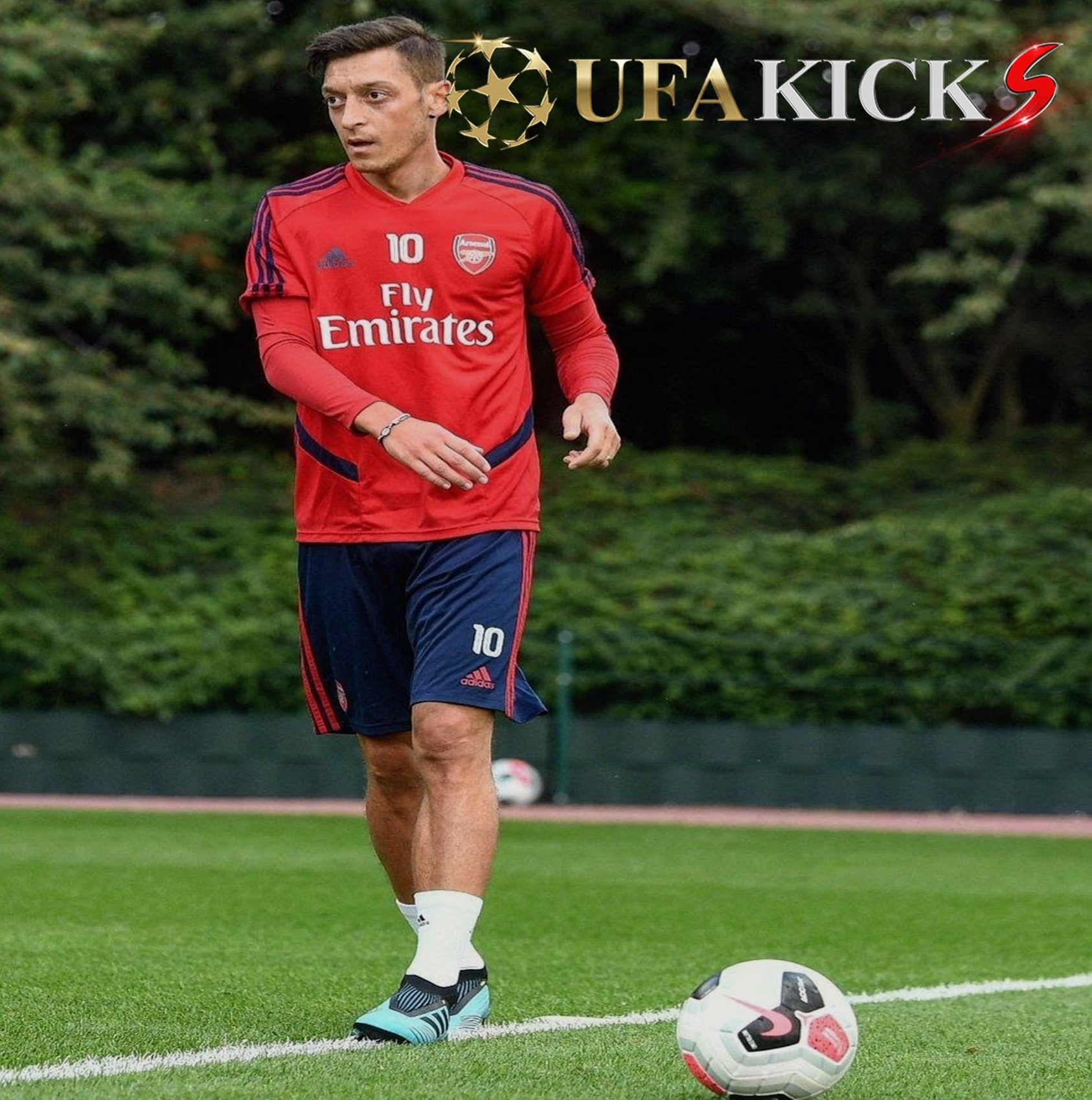 &ldquo; โอซิล &rdquo; ลำบาก บอร์ด &ldquo; ปืนใหญ่ &rdquo; บีบทุกทาง