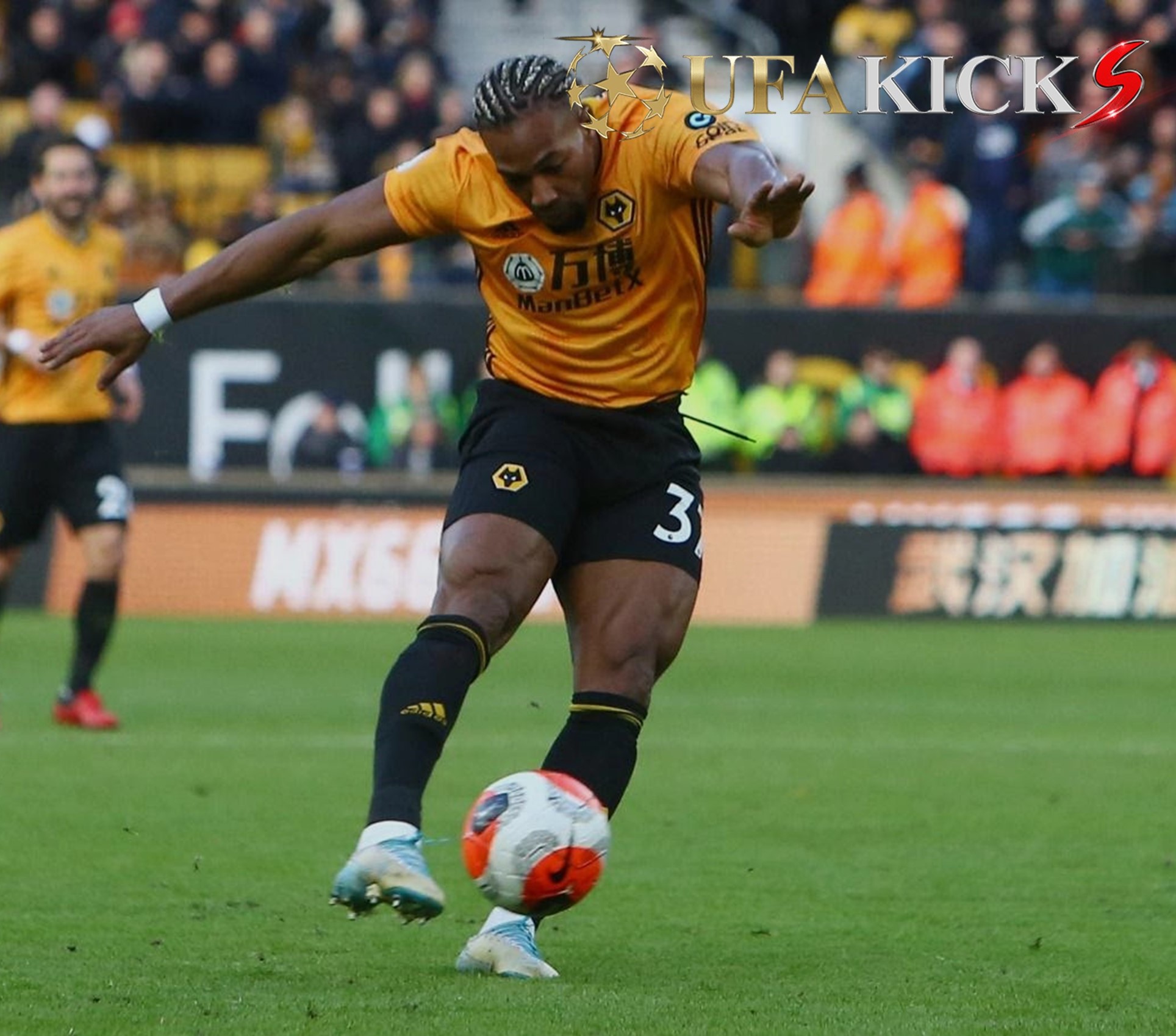 ตราโอเร ไม่มีแผนย้ายซบ บาร์เซโลนา ตามข่าวลือ