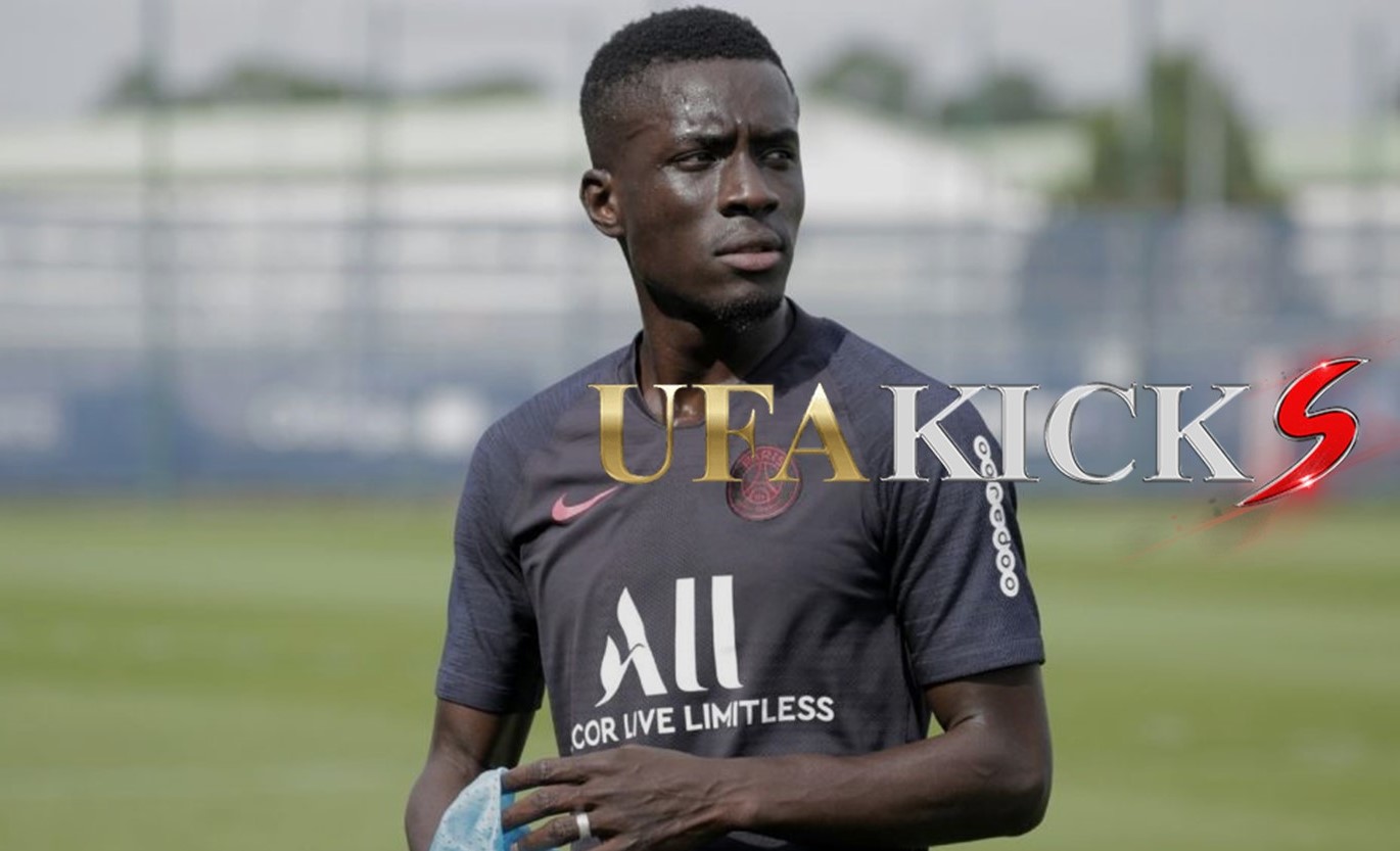 หงส์แดง แอบเหล่! &ldquo; เปแอสเช &rdquo; เตรียมโละ &ldquo; กานา เกย์ &rdquo;