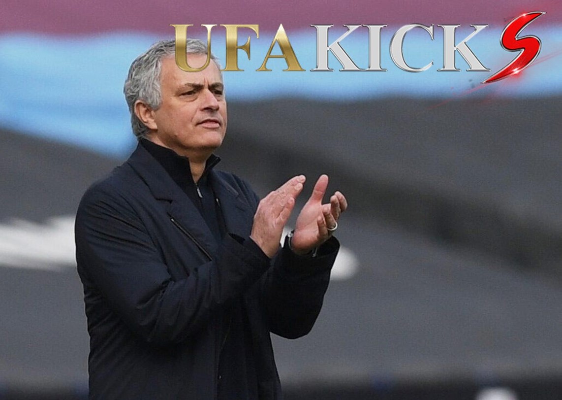 มูรินโญ แปลกใจ &ldquo; โรมา &rdquo; เหลือดีหลังเหลือนักเตะ 10 คน