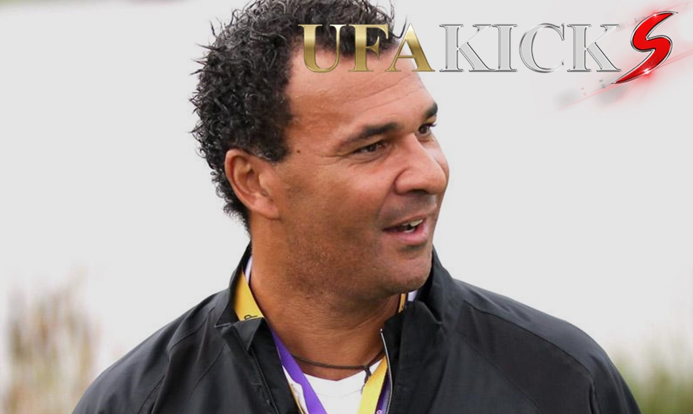 รุด กุลลิท เอ่ยปากชม อาแจกซ์ อัมสเตอร์ดัม มีการเล่นที่สุดมหัศจรรย์